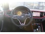 Volkswagen Polo 2.0 TSI GTI Automaat / Panoramadak / Navigatie / Digital dashboard / Achteruitrijcamera / Climate control / Lage kilometerstand / Parkeersensoren / Keyless / Buitenspiegels verwarmd / Dode hoek sensor / 18" licht metalen velgen
