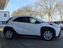 Toyota Aygo X 1.0 VVT-i MT First | Stoelverwarming | Climate Control | Camera | Led | ACC | Licht- regensensor