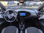 Toyota Aygo X 1.0 VVT-i MT First | Stoelverwarming | Climate Control | Camera | Led | ACC | Licht- regensensor