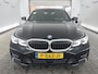BMW 3-Serie Touring 320e M interieur Automaat | Panoramadak | LED laserlichten | Getint glas | Trekhaak uitklapbaar | Adaptieve cruise control | Parkeersensoren voor en achter | Achteruitrijcamera