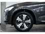 Volvo XC60 T6 Plug-in hybrid AWD Plus Dark | Trekhaak | Verwarmbare voorstoelen+stuurwiel+achterbank |  Premium audio by Harman Kardon | Rondom zichtcamera | 19 inch lichtmetalen velgen | Google Infotainment |
