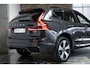 Volvo XC60 T6 Plug-in hybrid AWD Plus Dark | Trekhaak | Verwarmbare voorstoelen+stuurwiel+achterbank | Premium audio by Harman Kardon | Rondom zichtcamera | 19 inch lichtmetalen velgen | Google Infotainment |
