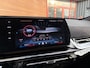 BMW IX2 eDrive20 67 kWh Harman/kardon / Trekhaak  / M sport Pro / M-Technic stoel enz enz