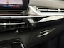 BMW IX2 eDrive20 67 kWh Harman/kardon / Trekhaak  / M sport Pro / M-Technic stoel enz enz
