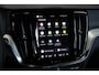 Volvo V60 T6 Plug-in hybrid AWD Plus Dark | Stoelverwarming | 360° parkeercamera | Stoelverwarming | Semi-Electrische wegklapbare trekhaak | Parkeersensoren voor + achter | Google infotainment | Nappa Lederenbekleding