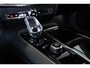 Volvo V60 T6 Plug-in hybrid AWD Plus Dark | Stoelverwarming | 360° parkeercamera | Stoelverwarming | Semi-Electrische wegklapbare trekhaak | Parkeersensoren voor + achter | Google infotainment | Nappa Lederenbekleding