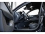 Volvo V60 T6 Plug-in hybrid AWD Plus Dark | Stoelverwarming | 360° parkeercamera | Stoelverwarming | Semi-Electrische wegklapbare trekhaak | Parkeersensoren voor + achter | Google infotainment | Nappa Lederenbekleding