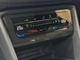 Volkswagen Tiguan 1.5 TSI R-Line Automaat | Panoramadak | Black style | LED verlichting | Half leer | Cruise control adaptief | Climate control | Navigatiesysteem pro | Parkeersensoren voor en achter | Achteruitrijcamera