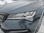 Skoda Superb Combi 1.4 TSI iV Sportline Automaat | Panoramadak | Stoelverwarming voor en achter | Stuurwielverwarming | Half leer alcantara | Cruise control adaptief | Trekhaak uitklapbaar | Achteruitrijcamera
