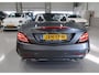 Mercedes-Benz SLC 200 AMG Leer Nekverwarming Panoramadak Navigatie Camera Ambiente verlichting 18 inch 1e Eigenaar Dealer onderhouden Seleniet grijs Automaat Flippers Boekjes aanwezig Zeer nette staat