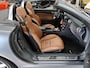 Mercedes-Benz SLC 200 AMG Leer Nekverwarming Panoramadak Navigatie Camera Ambiente verlichting 18 inch 1e Eigenaar Dealer onderhouden Seleniet grijs Automaat Flippers Boekjes aanwezig Zeer nette staat