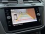 Volkswagen Tiguan Allspace 1.5 TSI R-line Automaat | Panoramadak | Stoel en stuurwielverwarming | 20 inch lichtmetalen velgen | Cruise control adaptief | Trekhaak uitklapbaar | Achteruitrijcamera