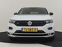 Volkswagen T-Roc 1.5 TSI Sport R-line 150pk/DSG/AUTO Panorama dak | Camera achter | Navigatie | App connect | Adaptief cruise control | Led koplampen | 18"LMV