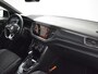 Volkswagen T-Roc 1.5 TSI Sport R-line 150pk/DSG/AUTO Panorama dak | Camera achter | Navigatie | App connect | Adaptief cruise control | Led koplampen | 18"LMV