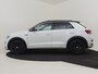 Volkswagen T-Roc 1.5 TSI Sport R-line 150pk/DSG/AUTO Panorama dak | Camera achter | Navigatie | App connect | Adaptief cruise control | Led koplampen | 18"LMV