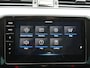 Volkswagen Passat Variant 1.4 TSI PHEV GTE Business Navigatie - ACC - Stoelverwarming - Panoramisch schuif-kanteldak - Camera - Leer - LED
