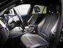 BMW 3-Serie Touring 318i M-Sport Edition (APPLE CARPLAY/ANDROID AUTO, HEAD-UP, SPORTSTOELEN LEDER, NAVIGATIE PROFESSIONAL, CRUISE)