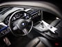 BMW 3-Serie Touring 318i M-Sport Edition (APPLE CARPLAY/ANDROID AUTO, HEAD-UP, SPORTSTOELEN LEDER, NAVIGATIE PROFESSIONAL, CRUISE)