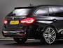 BMW 3-Serie Touring 318i M-Sport Edition (APPLE CARPLAY/ANDROID AUTO, HEAD-UP, SPORTSTOELEN LEDER, NAVIGATIE PROFESSIONAL, CRUISE)