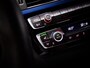 BMW 3-Serie Touring 318i M-Sport Edition (APPLE CARPLAY/ANDROID AUTO, HEAD-UP, SPORTSTOELEN LEDER, NAVIGATIE PROFESSIONAL, CRUISE)