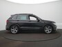 Volkswagen Tiguan 1.5 TSI R-Line Automaat - Trekhaak - Pano dak - Camera - Navigatie - ACC - LED
