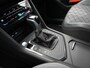 Volkswagen Tiguan 1.5 TSI R-Line Automaat - Trekhaak - Pano dak - Camera - Navigatie - ACC - LED