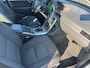 Volvo V70 D2 MOMENTUM / NAVIGATIE / MEENEEM/EXPORTPRIJS