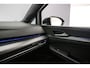 Volkswagen Golf R-Line Edition 1.5 eTSI 150pk DSG Automaat Adaptive cruise control, Achteruitrijcamera, LED koplampen, Navigatie, Stuurwiel verwarmd