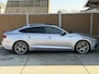Audi A5 Sportback 40 TFSI S edition Automaat | Panoramadak | LED verlichting | Bang&Olufsen audio | DAB ontvanger | Stoelverwarming | Getint glas | Achterspoiler | Zwart optiek | Achteruitrijcamera