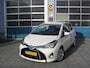 Toyota Yaris 1.5 Hybrid Dynamic 68.000 km Parelmoer