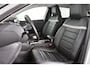 Citroën E-C4 Shine 50 kWh Leder Stoelverwarming Massage Navi Camera