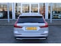 Volvo V60 T6 Automaat Plug-in hybrid AWD Plus Dark | Trekhaak | H&K Audio | 360 Camera | Verw. Stoelen & Achterbank | Keyless |
