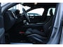 Volvo V60 T6 Automaat Plug-in hybrid AWD Plus Dark | Trekhaak | H&K Audio | 360 Camera | Verw. Stoelen & Achterbank | Keyless |