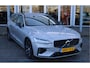 Volvo V60 T6 Automaat Plug-in hybrid AWD Plus Dark | Trekhaak | H&K Audio | 360 Camera | Verw. Stoelen & Achterbank | Keyless |