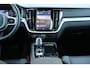 Volvo V60 T6 Automaat Plug-in hybrid AWD Plus Dark | Trekhaak | H&K Audio | 360 Camera | Verw. Stoelen & Achterbank | Keyless |