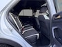 Volkswagen T-Roc 1.5 TSI Sport Business R-Line Beats / Incl. Nieuwe Ondrh. beurt / Seat-comfort-pakket / Winterpakket / Beats / Digitaal Cockpit / Panoramadak / Apple Carplay /