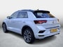Volkswagen T-Roc 1.5 TSI Sport Business R-Line Beats / Incl. Nieuwe Ondrh. beurt / Seat-comfort-pakket / Winterpakket / Beats / Digitaal Cockpit / Panoramadak / Apple Carplay /