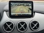 Mercedes-Benz B-klasse 180 Automaat Ambition Navigatie Trekhaak Camera Led Koplampen Leder 18 Inch AMG Velgen Parkeersensoren V+A Extra Getint Glas NL Auto