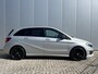Mercedes-Benz B-klasse 180 Automaat Ambition Navigatie Trekhaak Camera Led Koplampen Leder 18 Inch AMG Velgen Parkeersensoren V+A Extra Getint Glas NL Auto