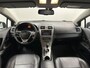 Toyota Avensis 1.8 VVTi Business NAVI TREKHAAK LEER ECC CRUISE LM.