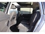 Volkswagen Touran 2.0 TDI Highline | Panoramadak | PDC | Cruise Control | Trekhaak |