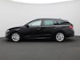 Skoda Octavia Combi 1.5 TSI MHEV Selection 115PK DSG Adaptieve Cruise Control, Parkeersensoren voor en achter, Stoelverwarming, Navi, 17" LM Velgen