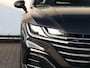 Volkswagen Arteon 1.4 TSI eHybrid R-Line Business 218PK DSG | Led | Panoramadak | Trekhaak | Keyless | Camera | Stoelverwarming