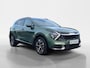 Kia Sportage 1.6 T-GDi Hybrid DynamicPlusLine |  Keyless entry | Stoel + Stuurverwarming | Apple Carplay/ Android Auto / Parkeersensoren Voor+Achter | Elektrische achterklep | Elektrisch Verstelbare Voorstoelen | Schuif/Kanteldak | 1.600KG Trekgewicht !