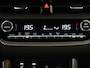 Toyota Corolla Cross Hybrid 140 Style Bi-Tone | Stuur-/ & Stoelverwarming | Parkeersensoren | Dodehoek detectie | Elektrische kofferbak