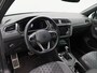 Volkswagen Tiguan 1.5 TSi R-Line Business 150 Pk Automaat | Trekhaak | Stoelverwarming | Camera | Carplay | LED | 19 Inch | 36.362 Km!!