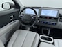 Hyundai Ioniq 5 58 kWh SOH 100% Leer 19"lm Camera Connect+ Warmtepomp Elektr.Stoelen+Stuur-Verwarmd Adaptive-Cruise- Head-up display Bose-HiFi Navi Apple/Android Carplay PDC-v/a Snelweg-assist Spoorassist Accu verwarm-syst. Elektr.-A-klep LED-v/a Blindspot Dodehoekass Grootlicht-assistent Subwoofer Ecall 800V Systeem V2L ondersteuning (3,6kw)