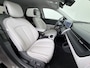 Hyundai Ioniq 5 58 kWh SOH 100% Leer 19"lm Camera Connect+ Warmtepomp Elektr.Stoelen+Stuur-Verwarmd Adaptive-Cruise- Head-up display Bose-HiFi Navi Apple/Android Carplay PDC-v/a Snelweg-assist Spoorassist Accu verwarm-syst. Elektr.-A-klep LED-v/a Blindspot Dodehoekass Grootlicht-assistent Subwoofer Ecall 800V Systeem V2L ondersteuning (3,6kw)