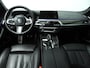 BMW 5-Serie 540i High Executive M Sport | Head Up | Camera | Sportuitlaat