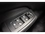 Volvo V60 2.0 B3 Momentum Advantage Aut. [ Navigatie Full LED Apple Carplay / Android Auto ]